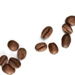 Inquietante in cucina: sembrano chicchi di caffè