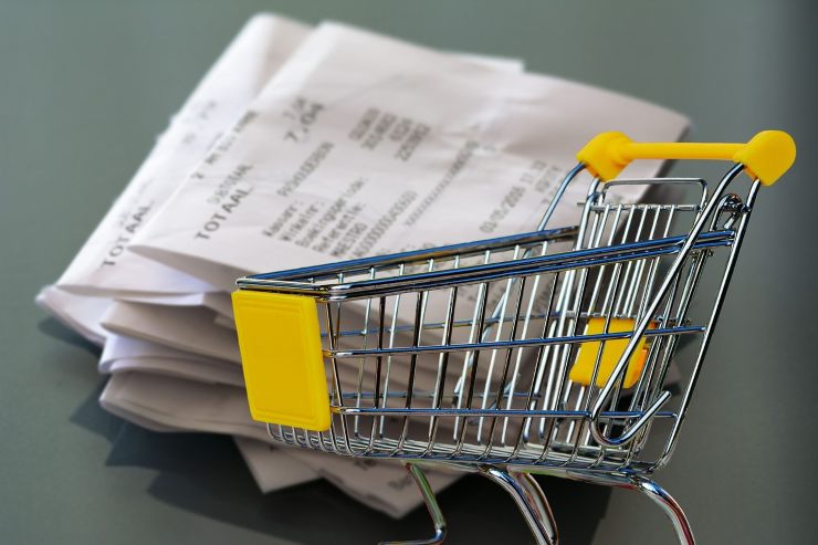 carta spesa caos supermercati